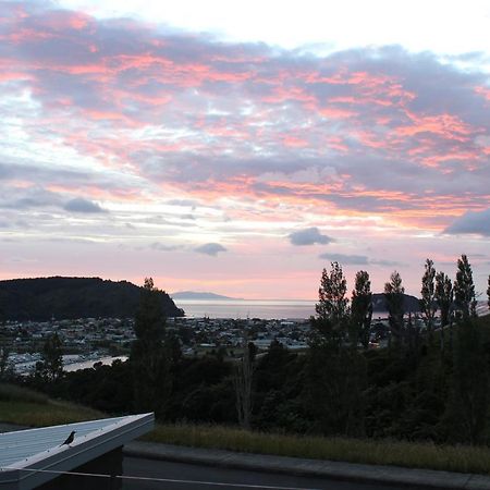 Stunning Views Bed, Breakfast & Health Retreat Bed and Breakfast Whangamata Exterior foto